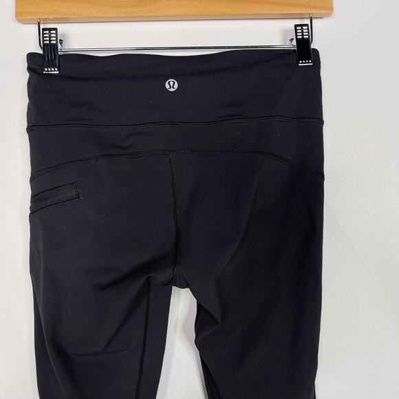 Lululemon Womens 4 Black Tulip Back Hem Cropped Capri Leggings Workout - Picture 6 of 11